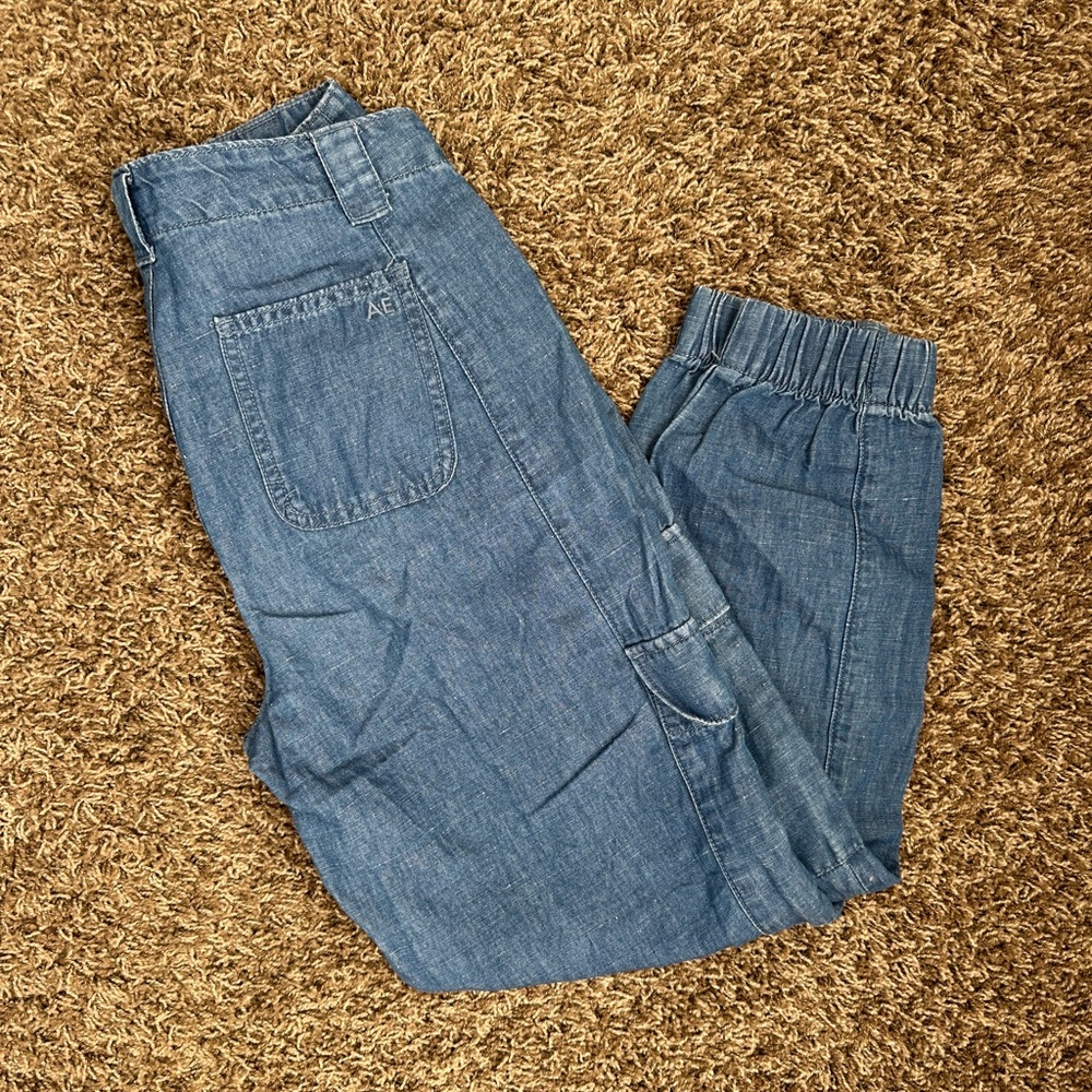 American Eagle Blue Denim Cargo Joggers Size 0 Short